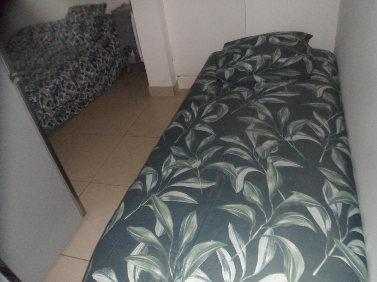 Siros Apartment Iron Bagian luar foto